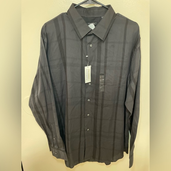 ✨NWT Men’s Van Heusen Botton Down Shirt Size XL - Picture 1 of 8